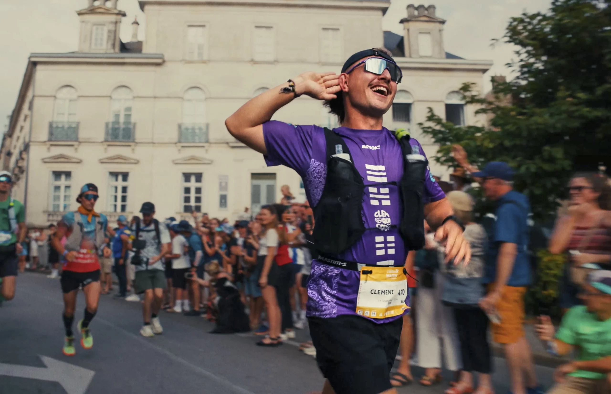 Coureurs de l'Ultra Marin 2026 sur le parcours du trail, autour du golfe du Morbihan
